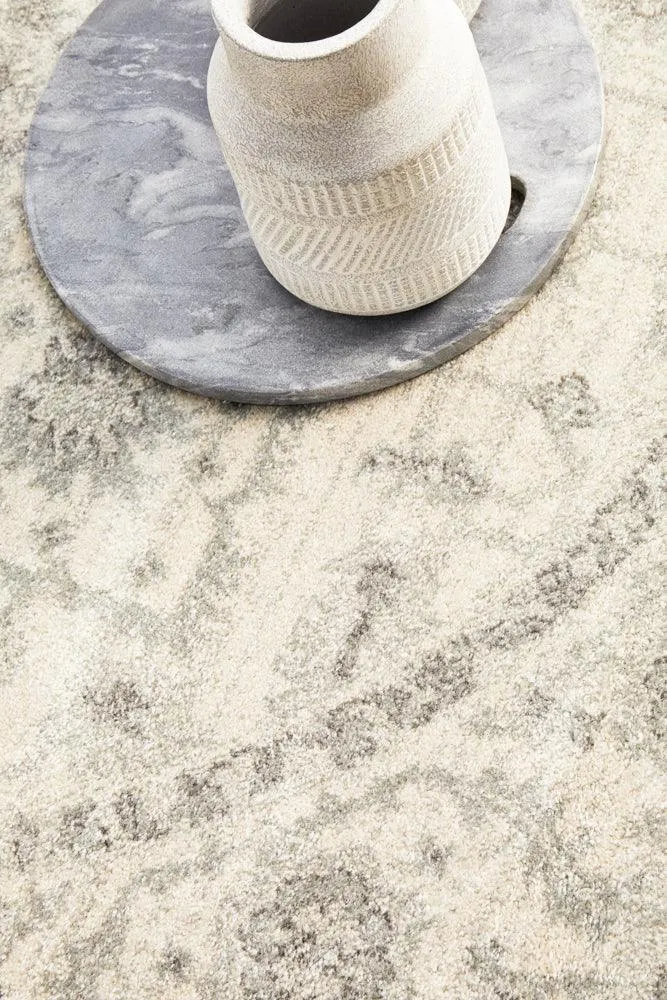 Esme Winter White Transitional Round Rug