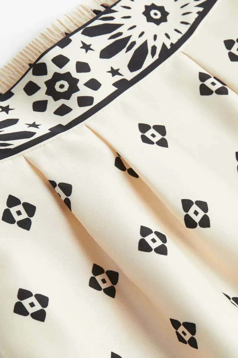 H&M wide leg trousers, cream/patterned