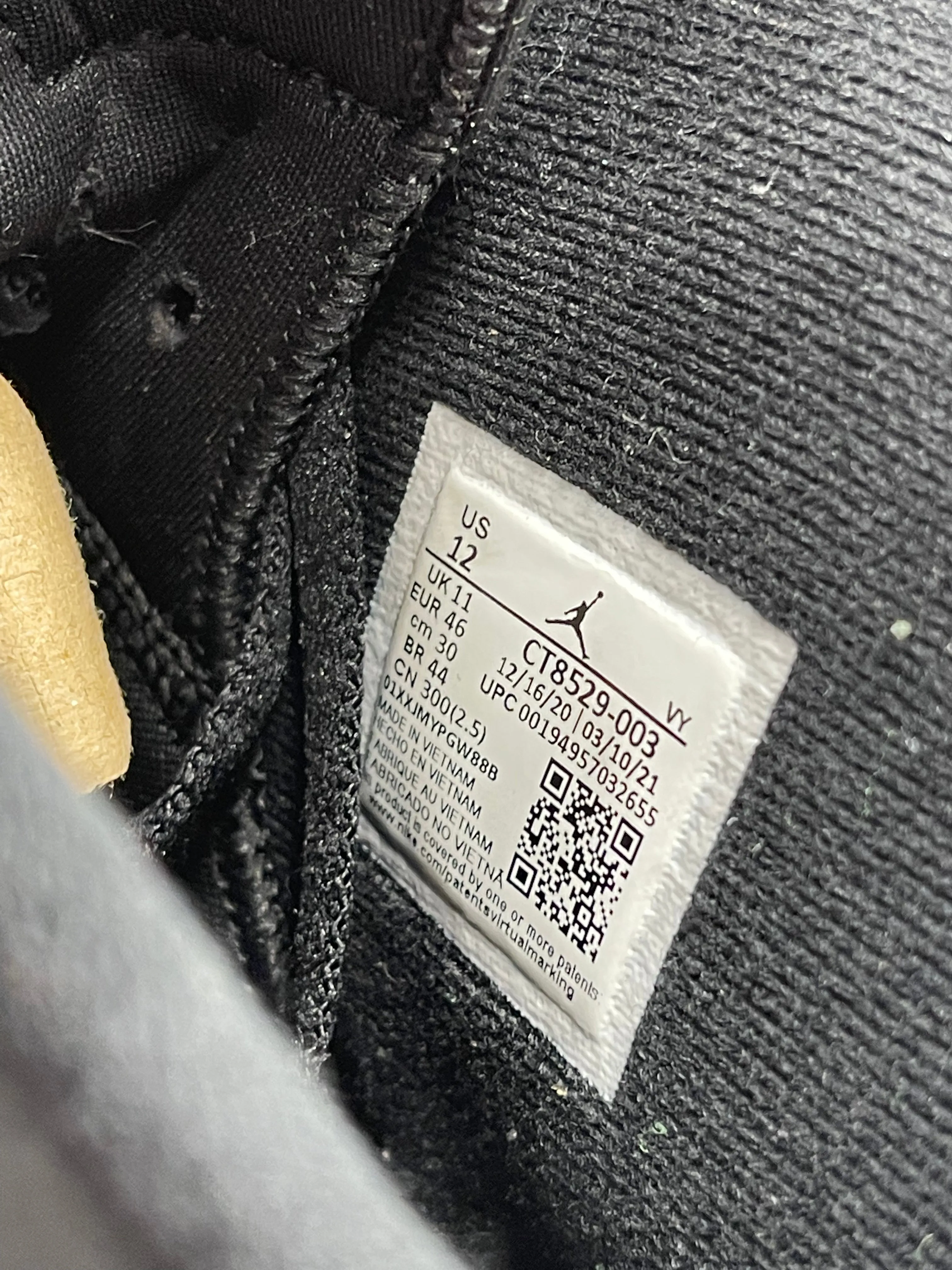 Jordan size 12 Model CT8529003