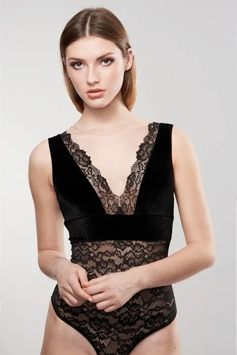 Magnifique Back & Cleavage Chain
